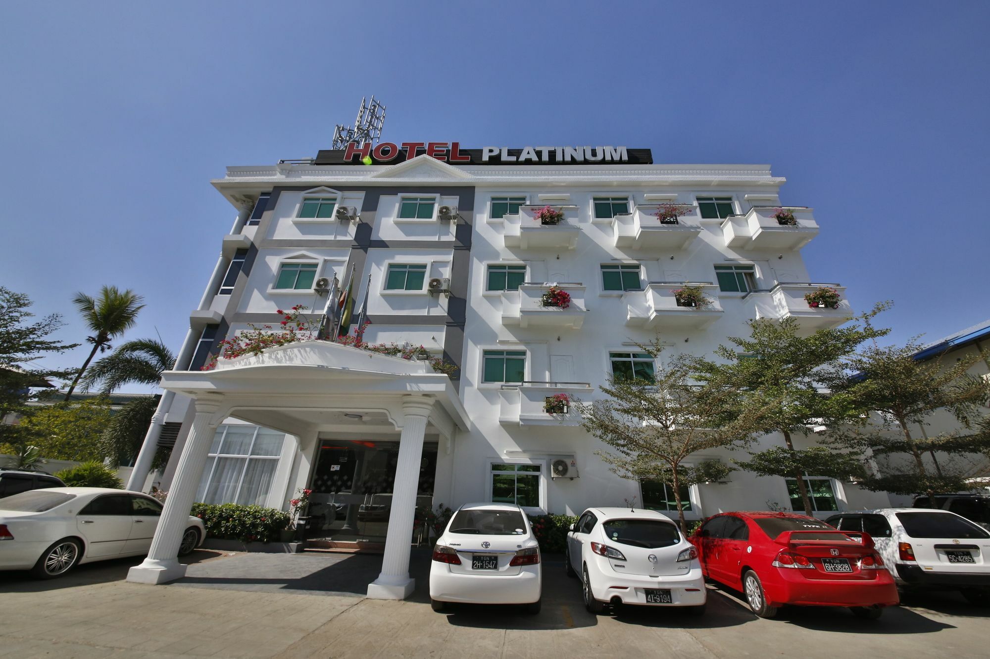 Hotel 72 Rangoon Eksteriør billede